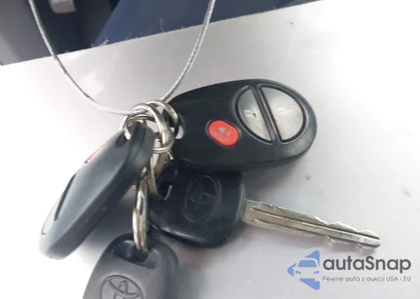 2015 Toyota Tacoma Base V6 z USA, uszkodzony, nr VIN 3TMMU4FN0FM083581